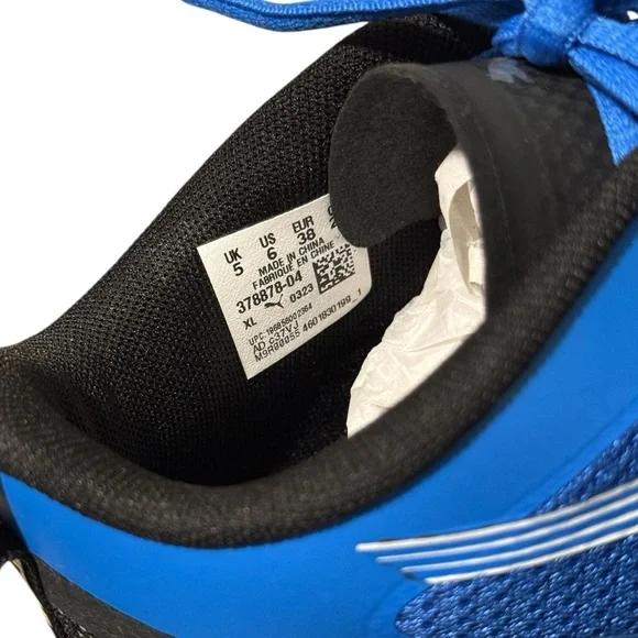 PUMA Kruz Nitro Jr. Sneakers in Blue / White / Silver - Picture 9 of 15